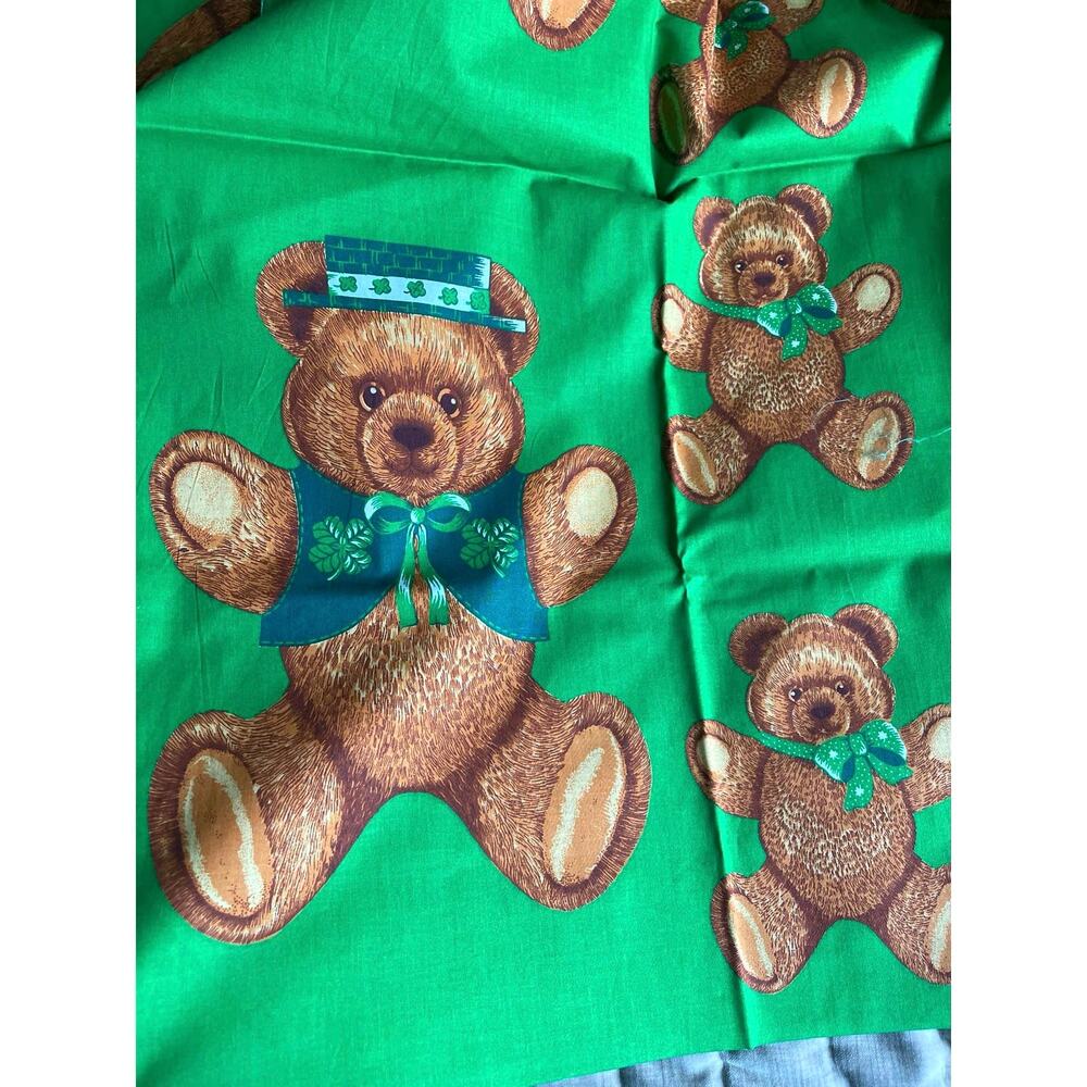 Wamsutta Hallmark Cards TEDDY BEAR St Patrick Fabric Remnant Ireland Green
